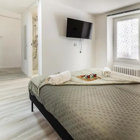 Rifugio Del - E Vista A Stresa!